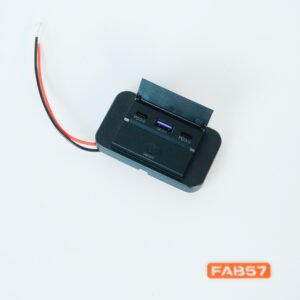12V polnilec USB C in USB A