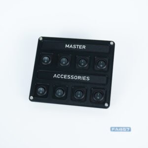 Stikalna plošča 4 x 2 z napisoma "MASTER" ter "ACCESSORIES"